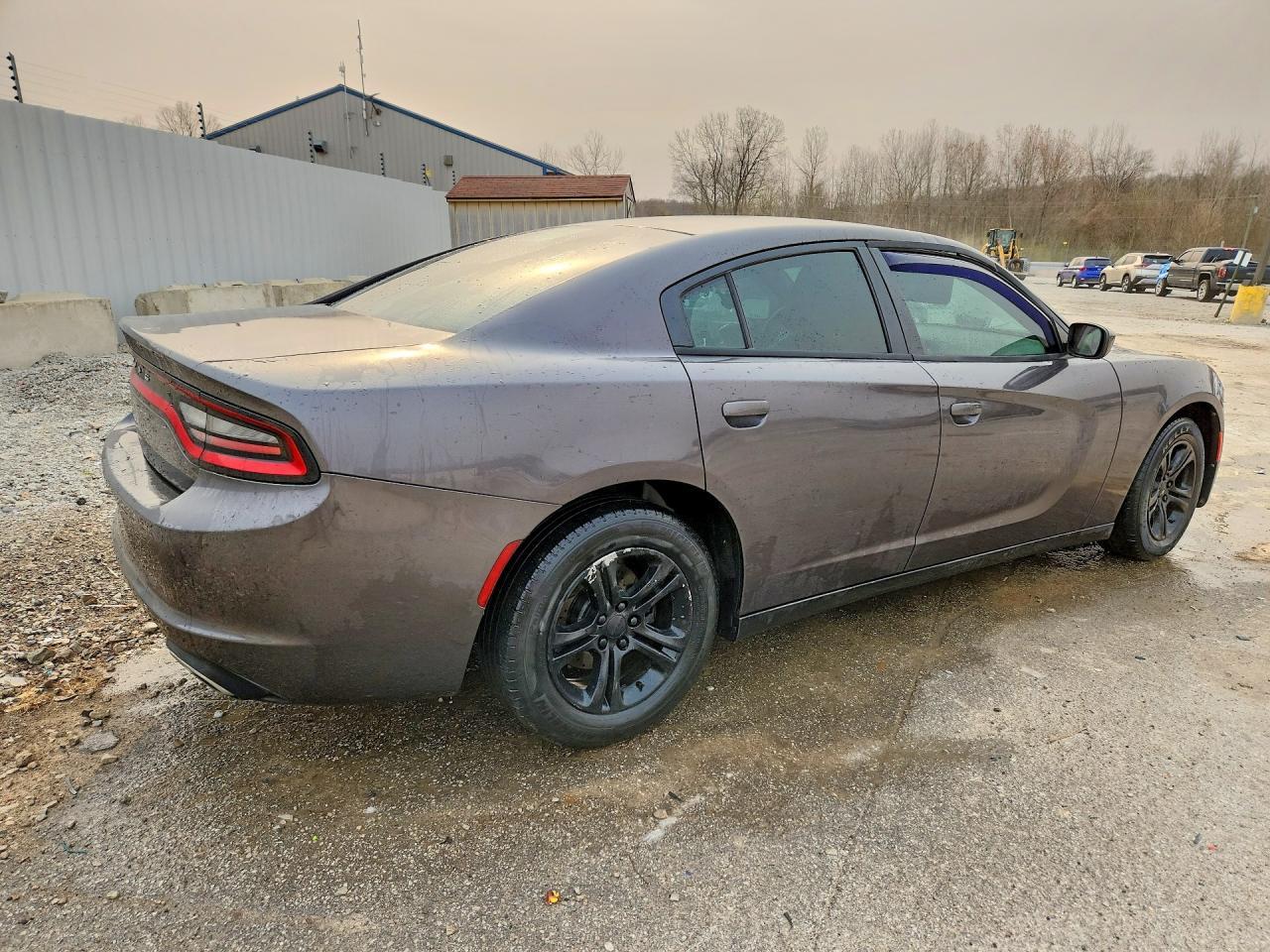 2015 Dodge Charger Se - Image 3