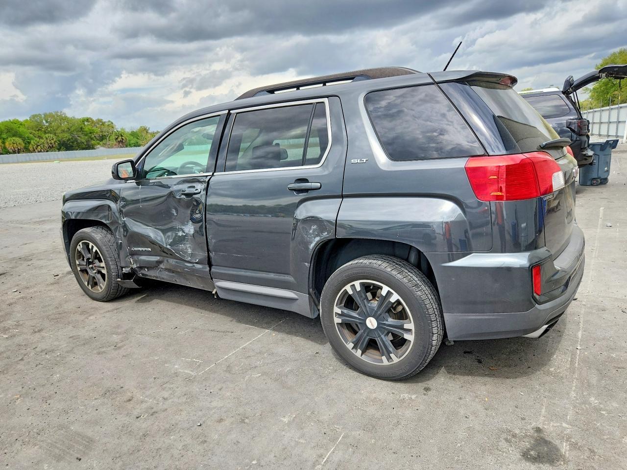 2017 GMC Terrain Slt - Фото 2