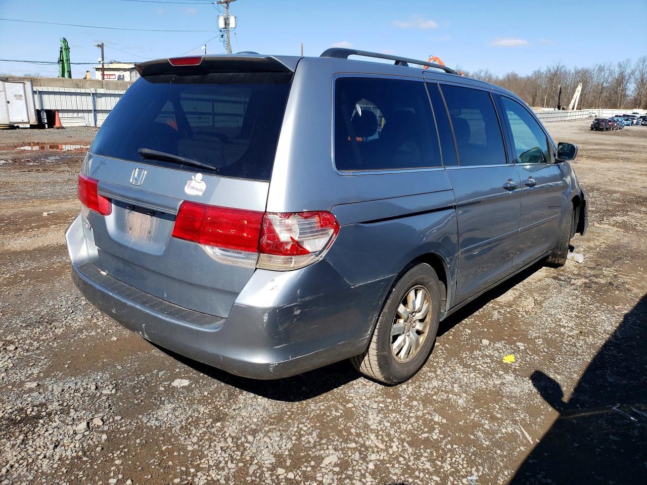 2010 Honda Odyssey Exl - Image 3