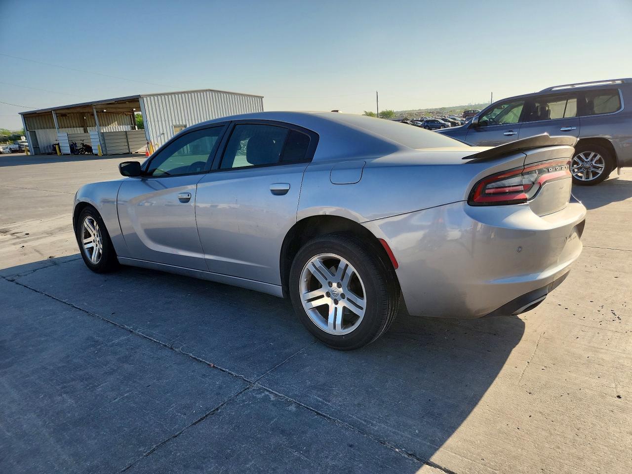 2015 Dodge Charger Se - Image 2