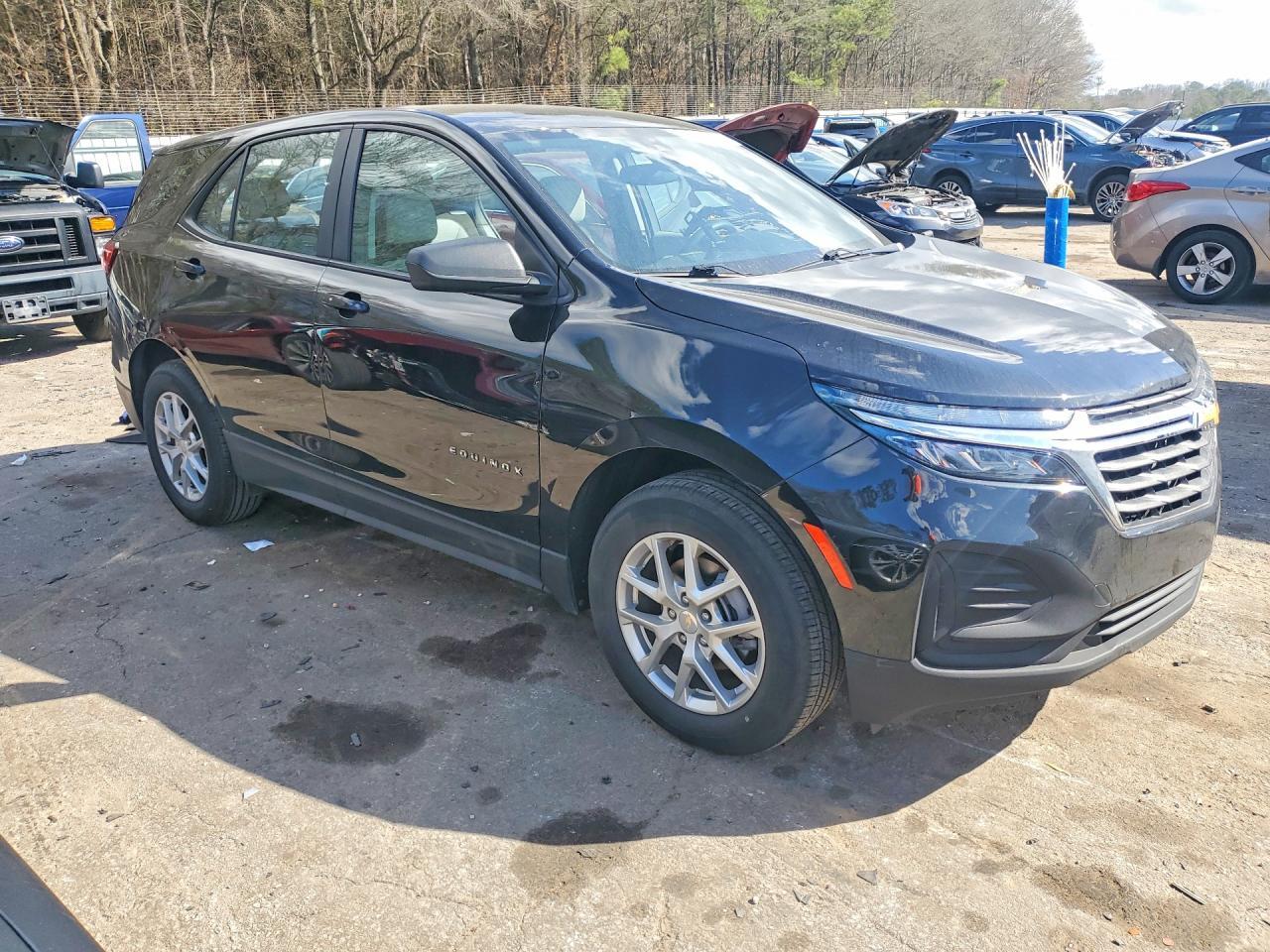 2024 Chevrolet Equinox Ls - Фото 4