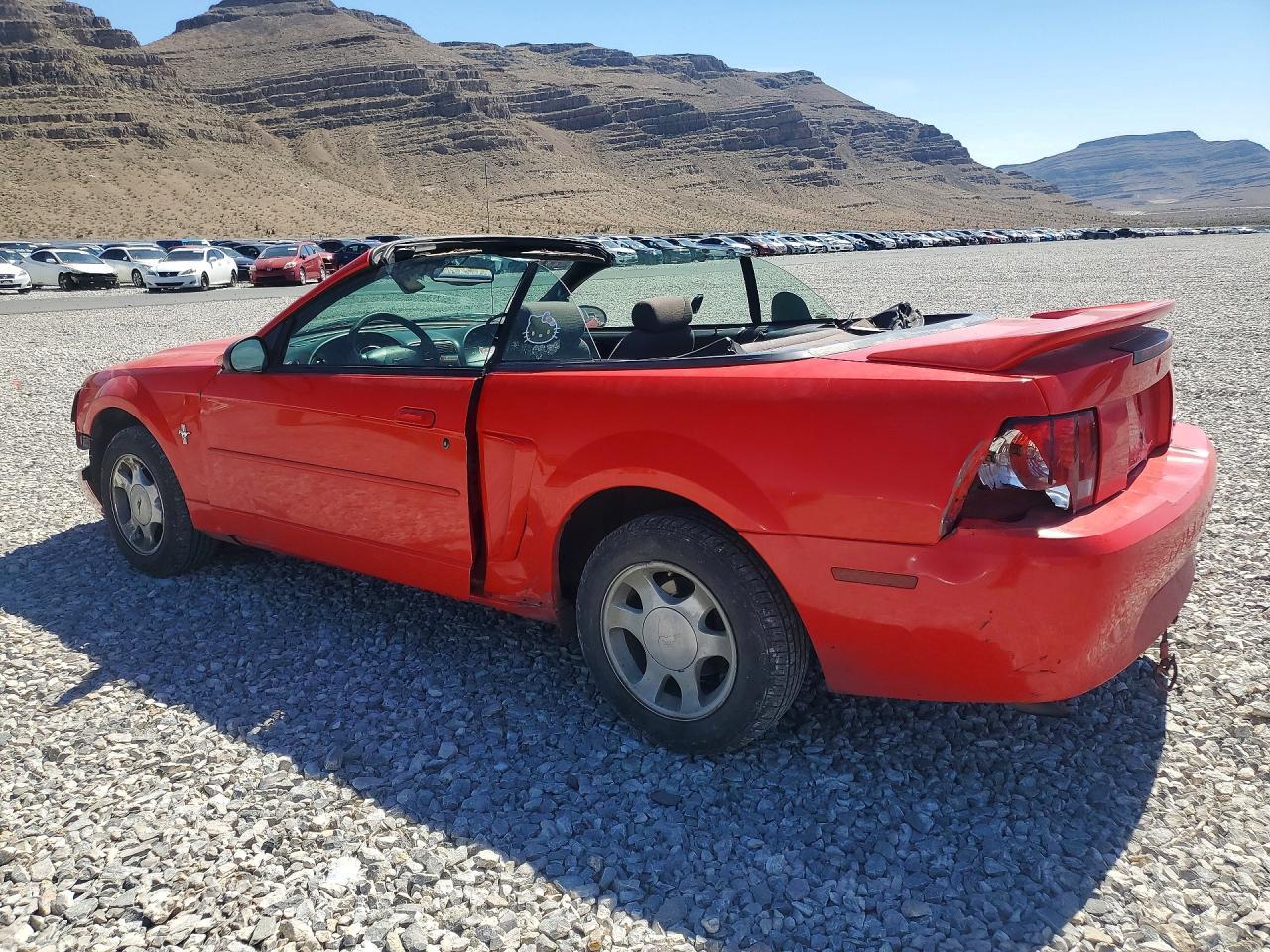 2000 Ford Mustang - Image 2