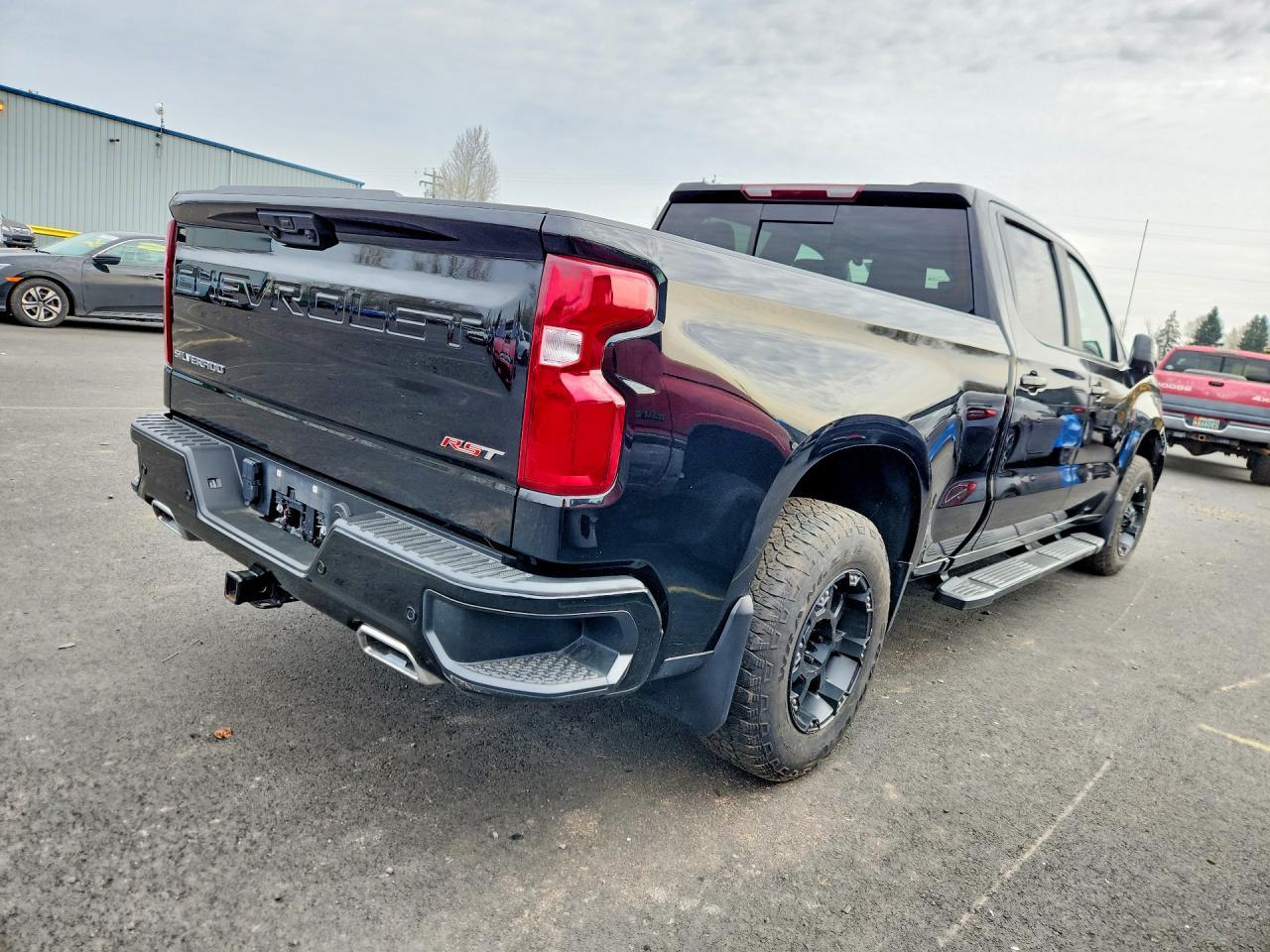2022 Chevrolet Silverado K1500 Rst - Image 3