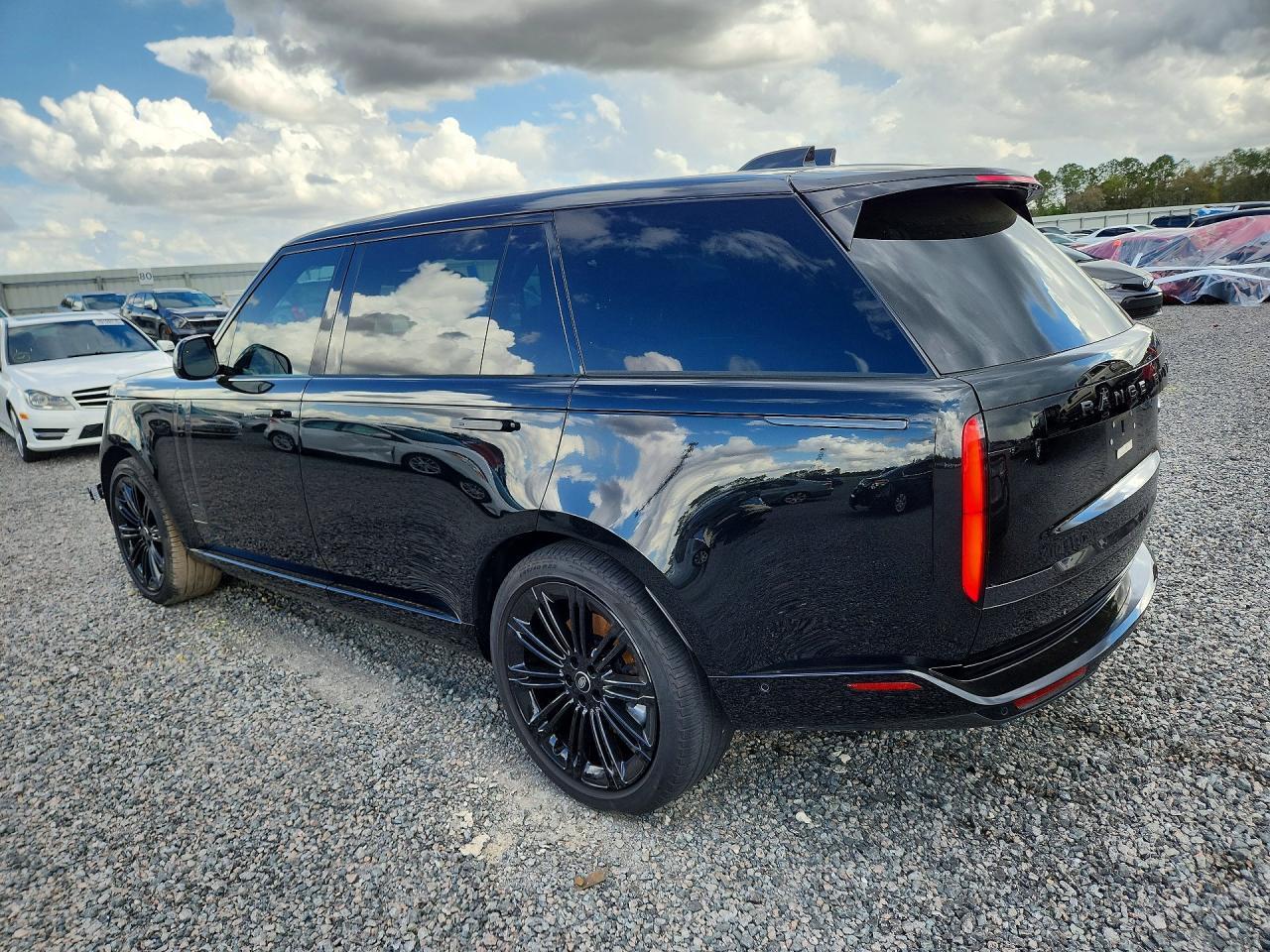 2023 Land Rover Range Rover Se - Фото 2