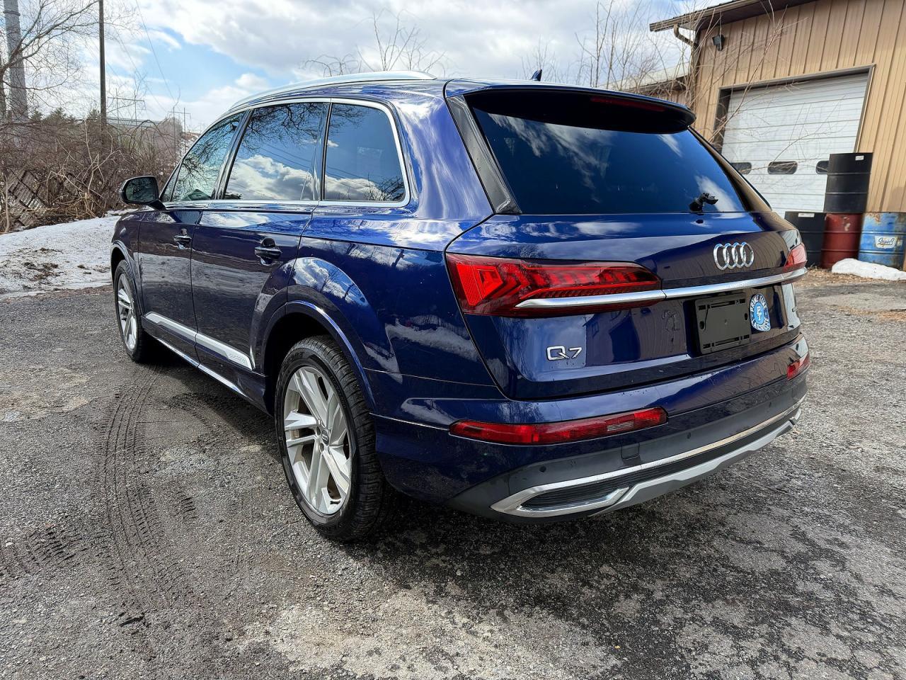 2021 Audi Q7 Premium - Image 3
