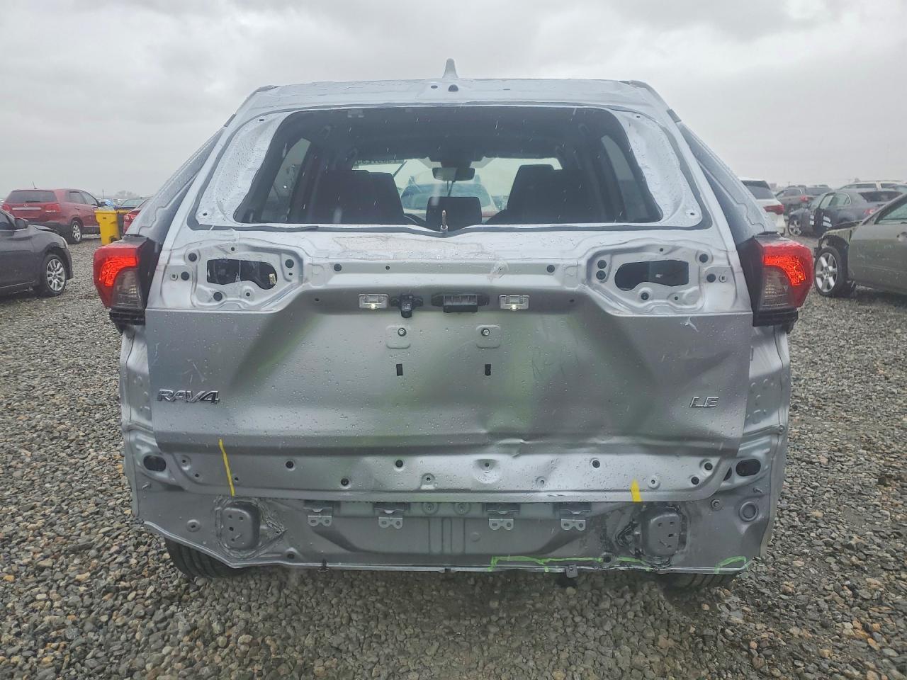 2023 Toyota Rav4 Le - Фото 6