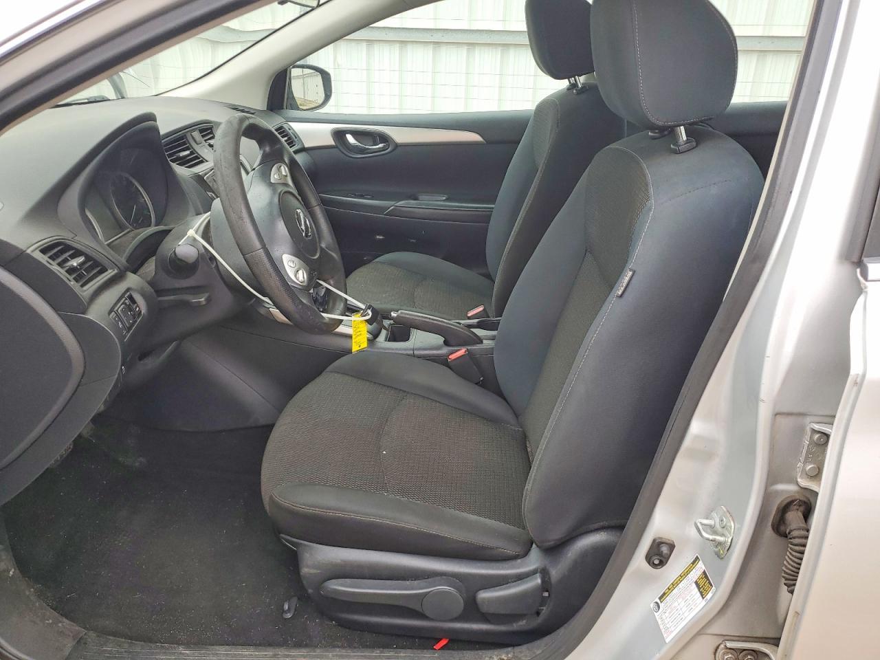 2019 Nissan Sentra S - Фото 7