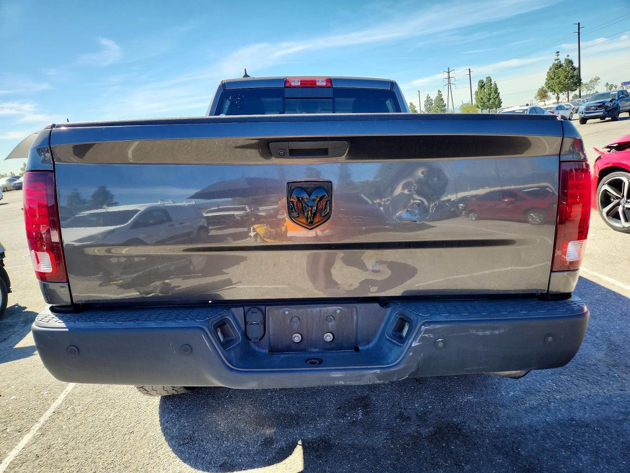 2020 Ram 1500 Classic Warlock - Фото 6