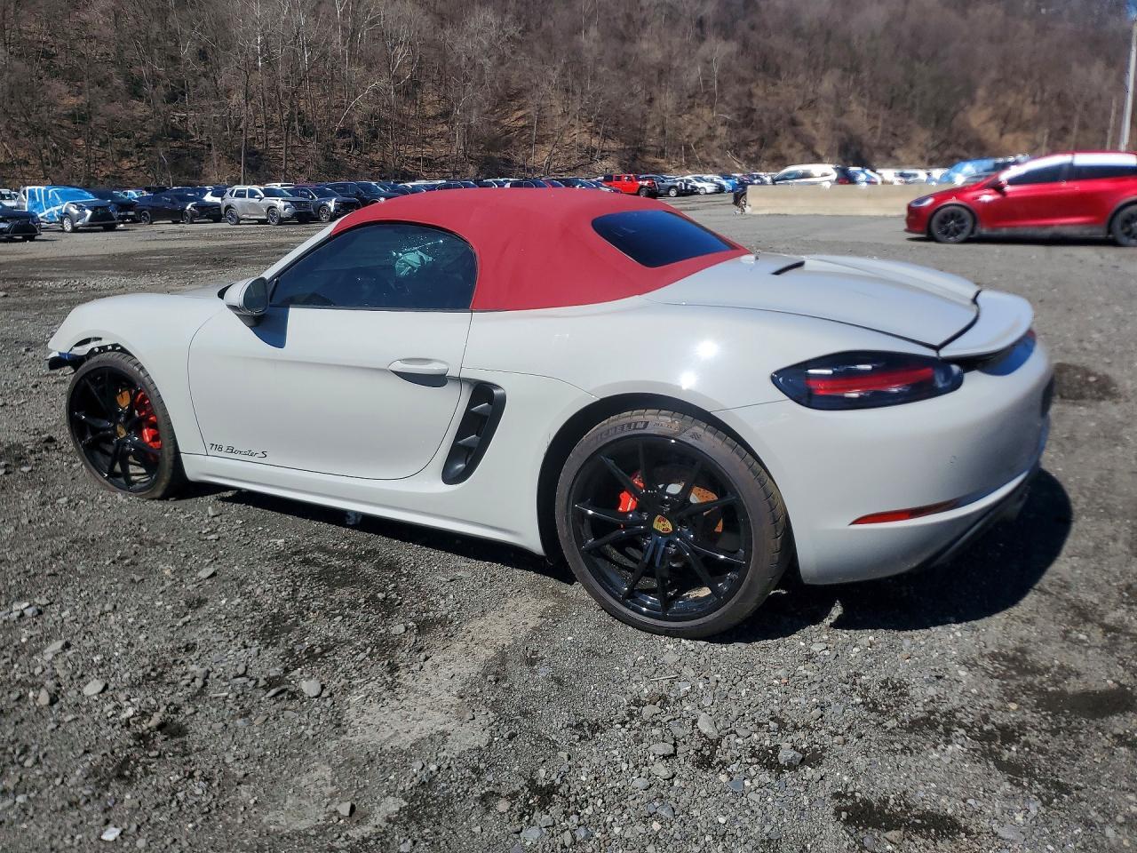 2025 Porsche Boxster S - Фото 2