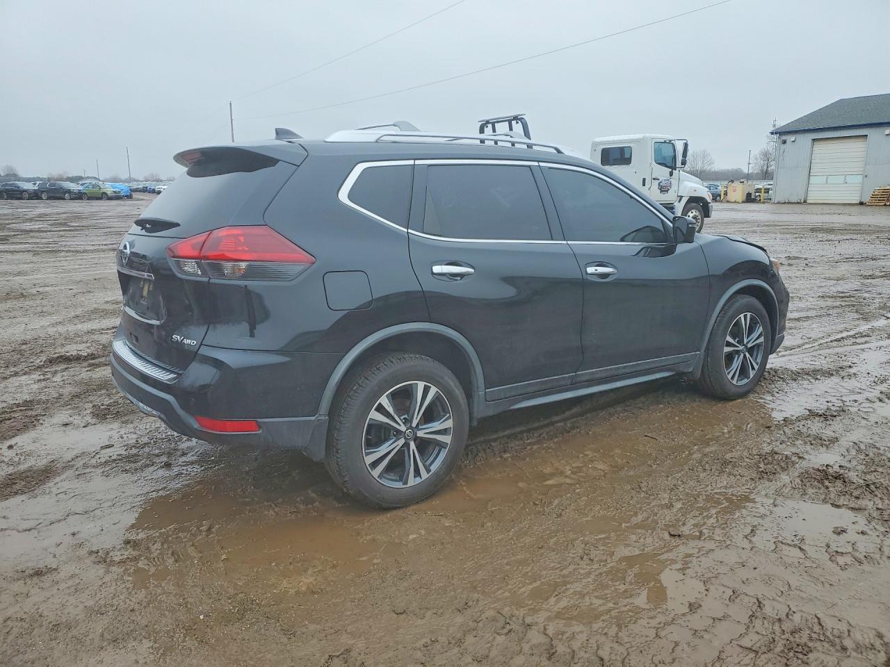 2019 Nissan Rogue Sv - Image 3