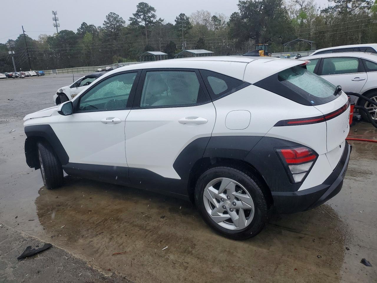 2024 Hyundai Kona Se - Фото 2