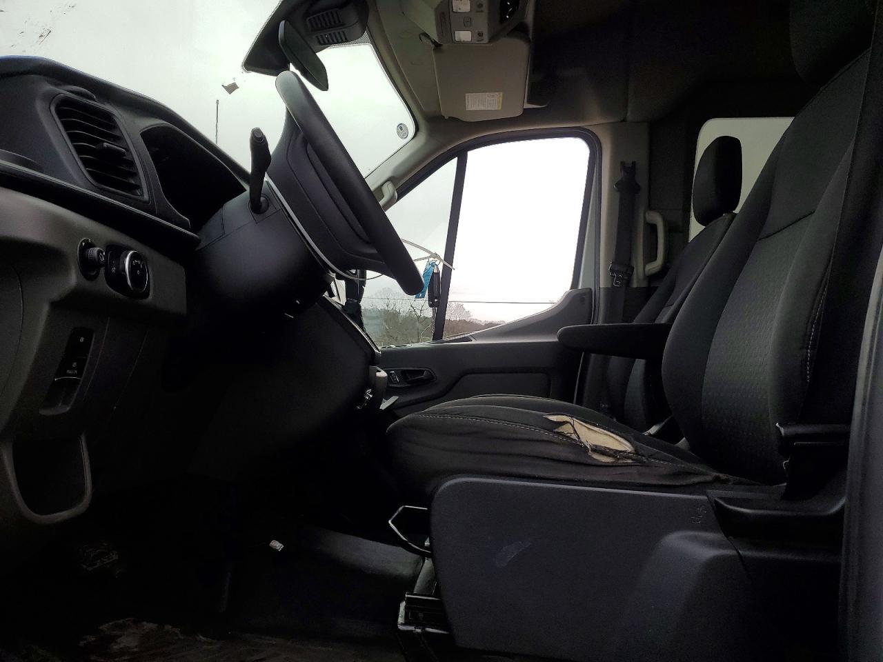 2023 Ford Transit T-350 - Image 7