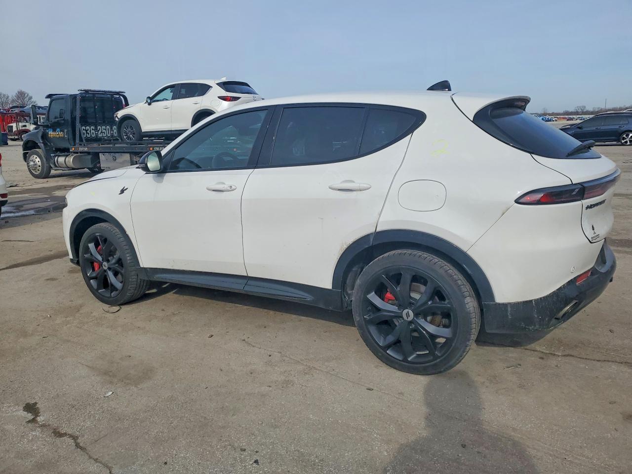 2024 Dodge Hornet R - Image 2