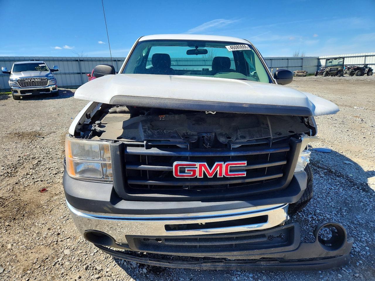 2013 GMC Sierra C1500 - Image 5