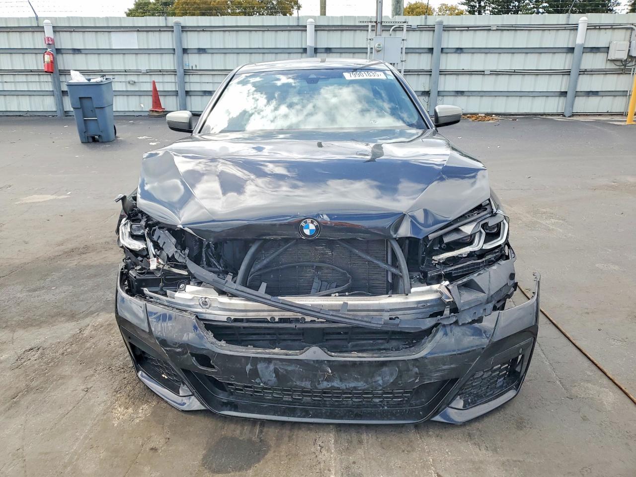 2021 BMW M550Xi - Фото 5