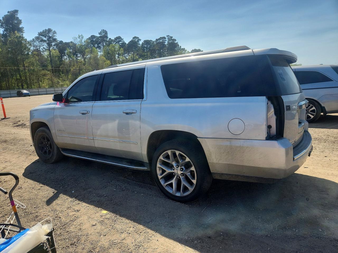 2020 GMC Yukon Xl Denali - Фото 2