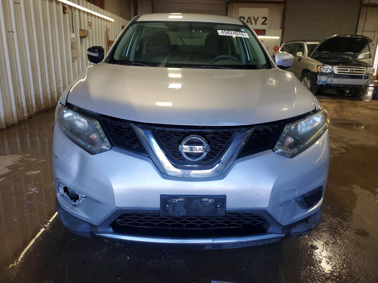 2015 Nissan Rogue S - Image 5