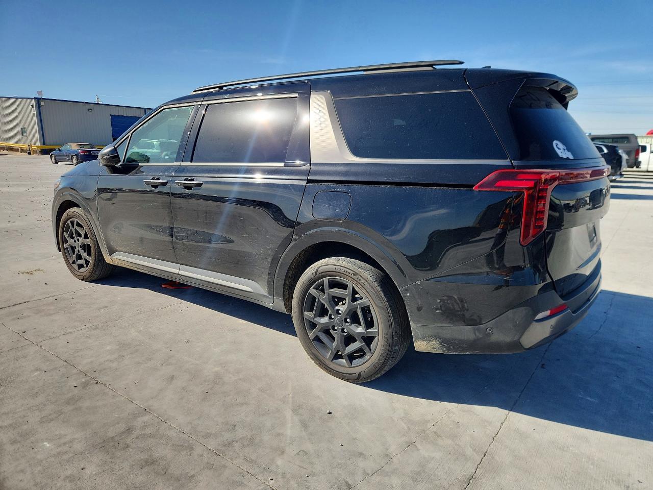 2025 Kia Carnival Sx Prestige - Image 2