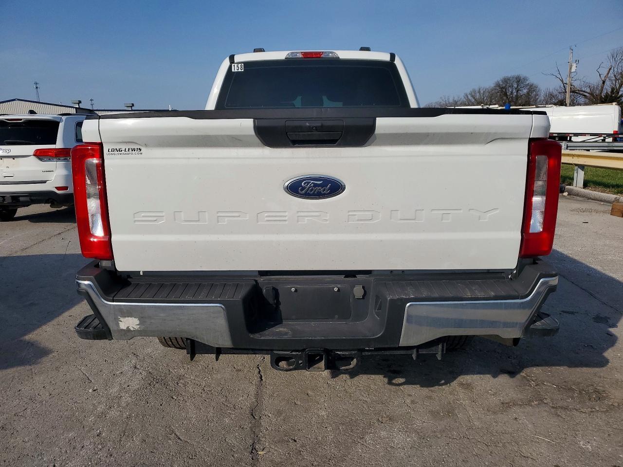 2024 Ford F250 Super Duty - Image 6