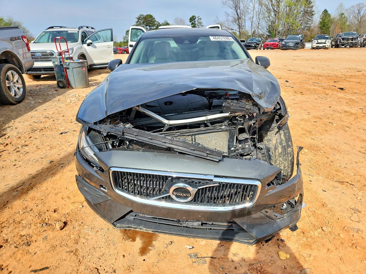 2020 Volvo S60 T5 Momentum - Image 5