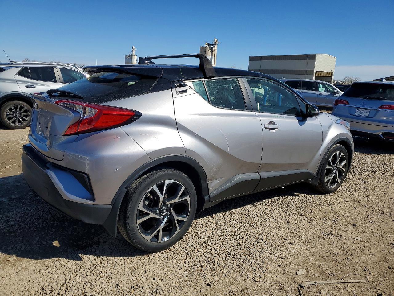 2019 Toyota C-Hr Xle - Фото 3