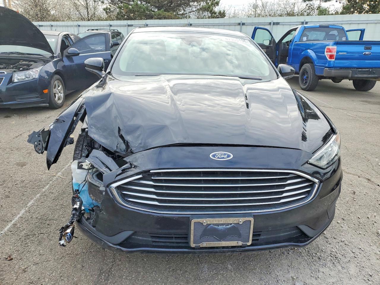 2020 Ford Fusion Se - Фото 5