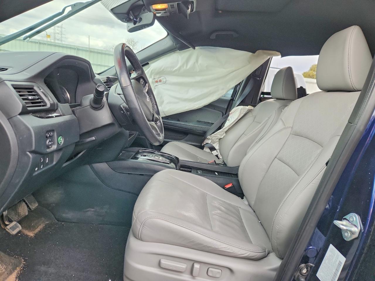 2023 Honda Passport Elite - Image 7
