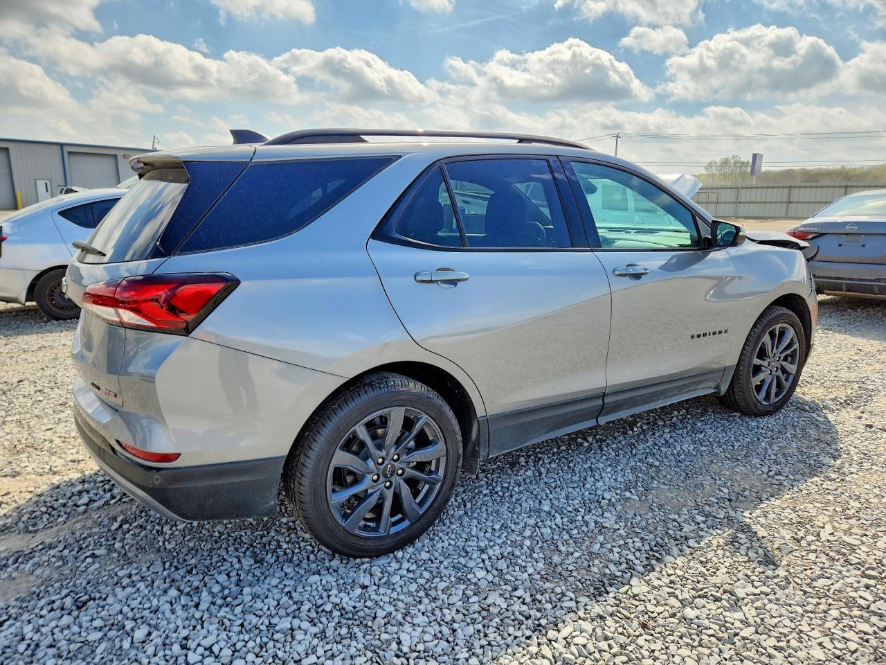 2024 Chevrolet Equinox Rs - Image 3