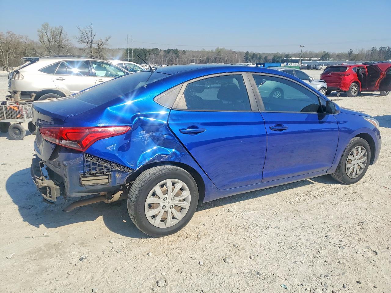 2019 Hyundai Accent Se - Фото 3