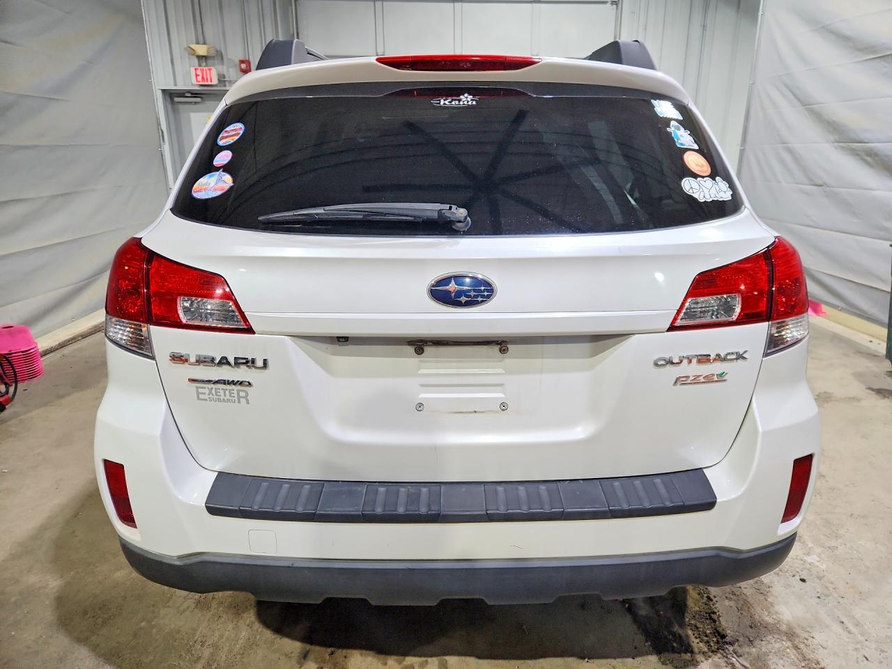 2011 Subaru Outback 2.5I Premium - Image 6