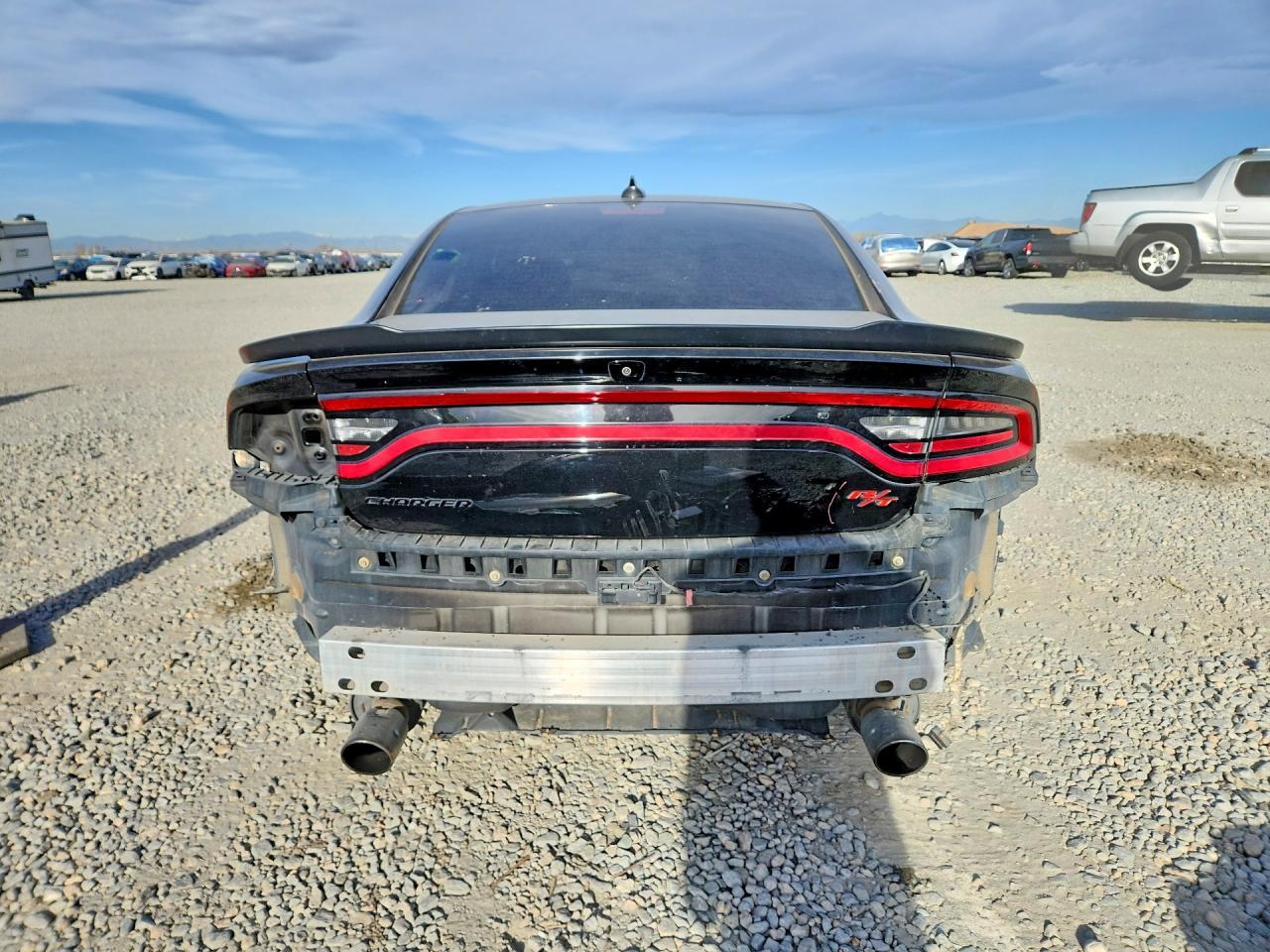 2017 Dodge Charger R - Image 6