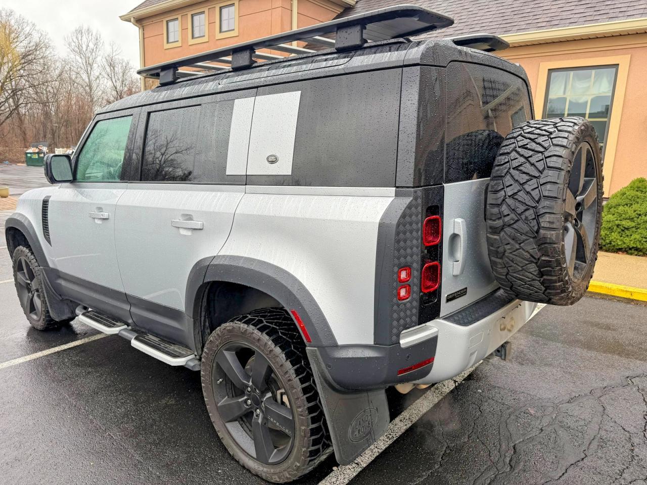 2020 Land Rover Defender 110 1St Edition - Фото 2