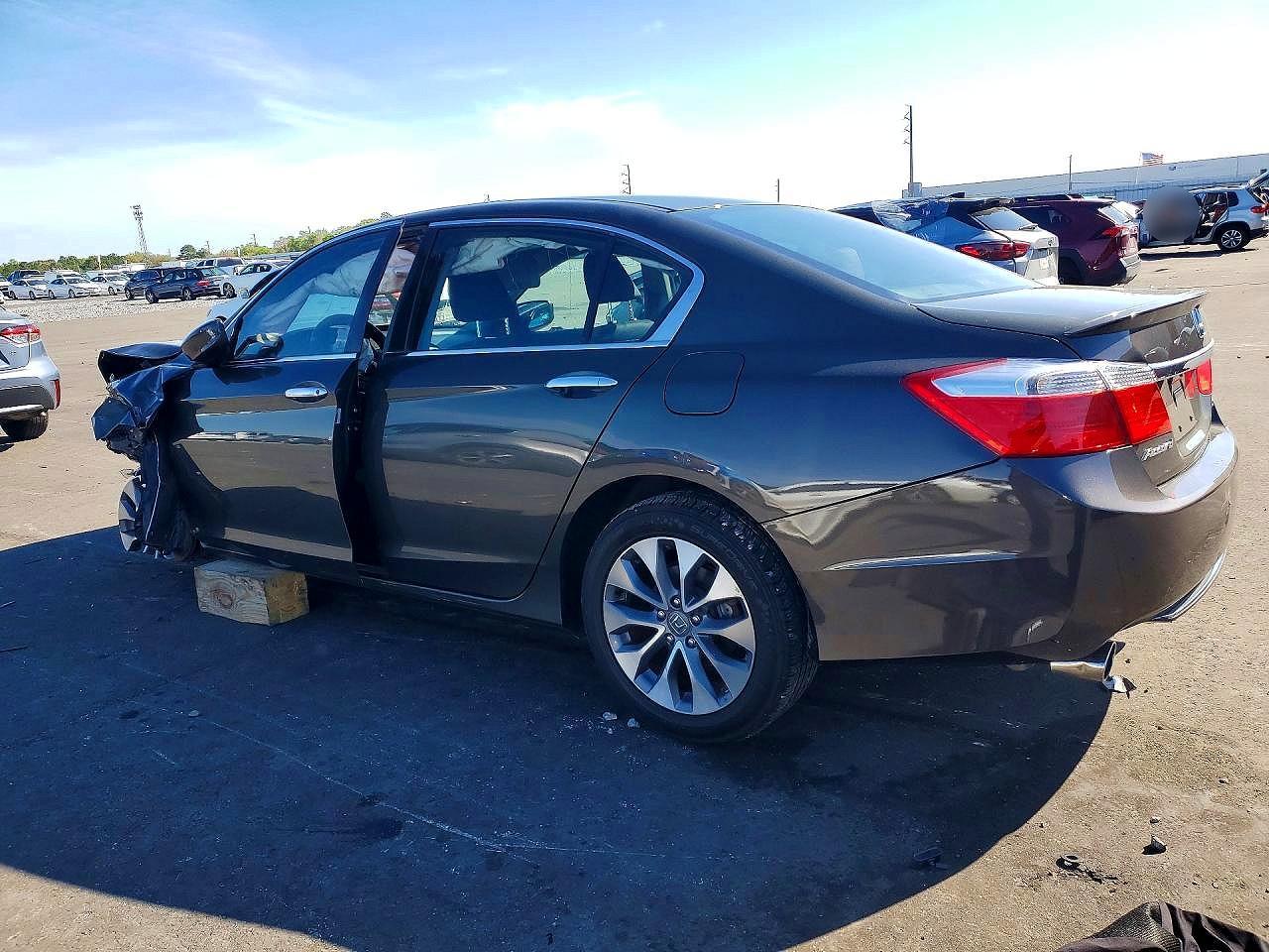 2015 Honda Accord Sport - Фото 2