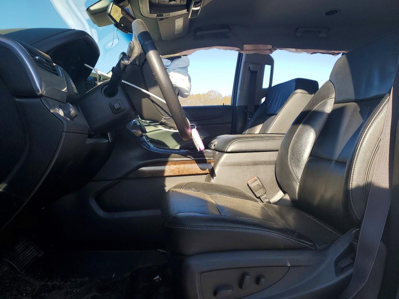 2016 Chevrolet Tahoe - Image 7