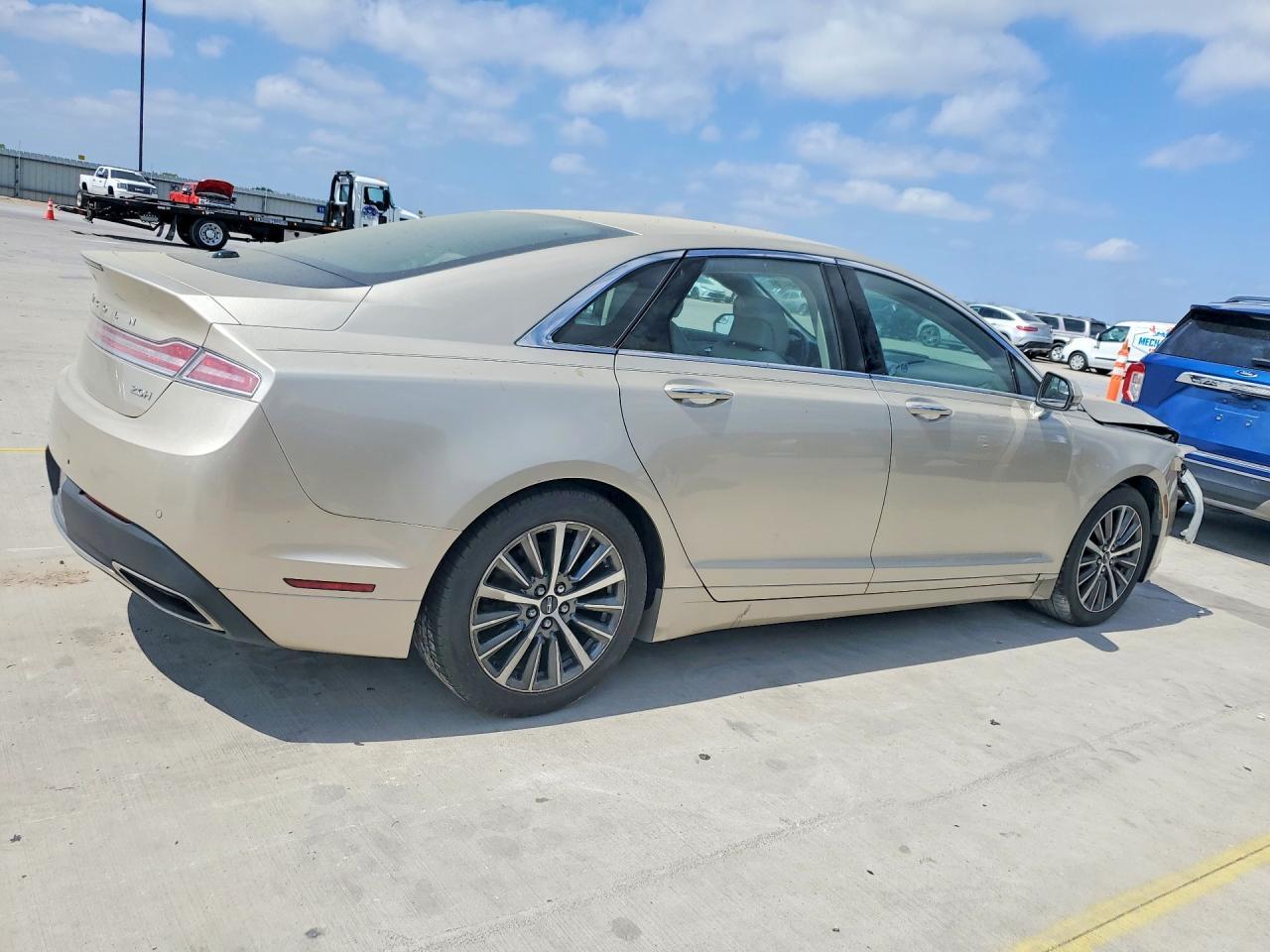 2017 Lincoln Mkz Hybrid Premiere - Image 3
