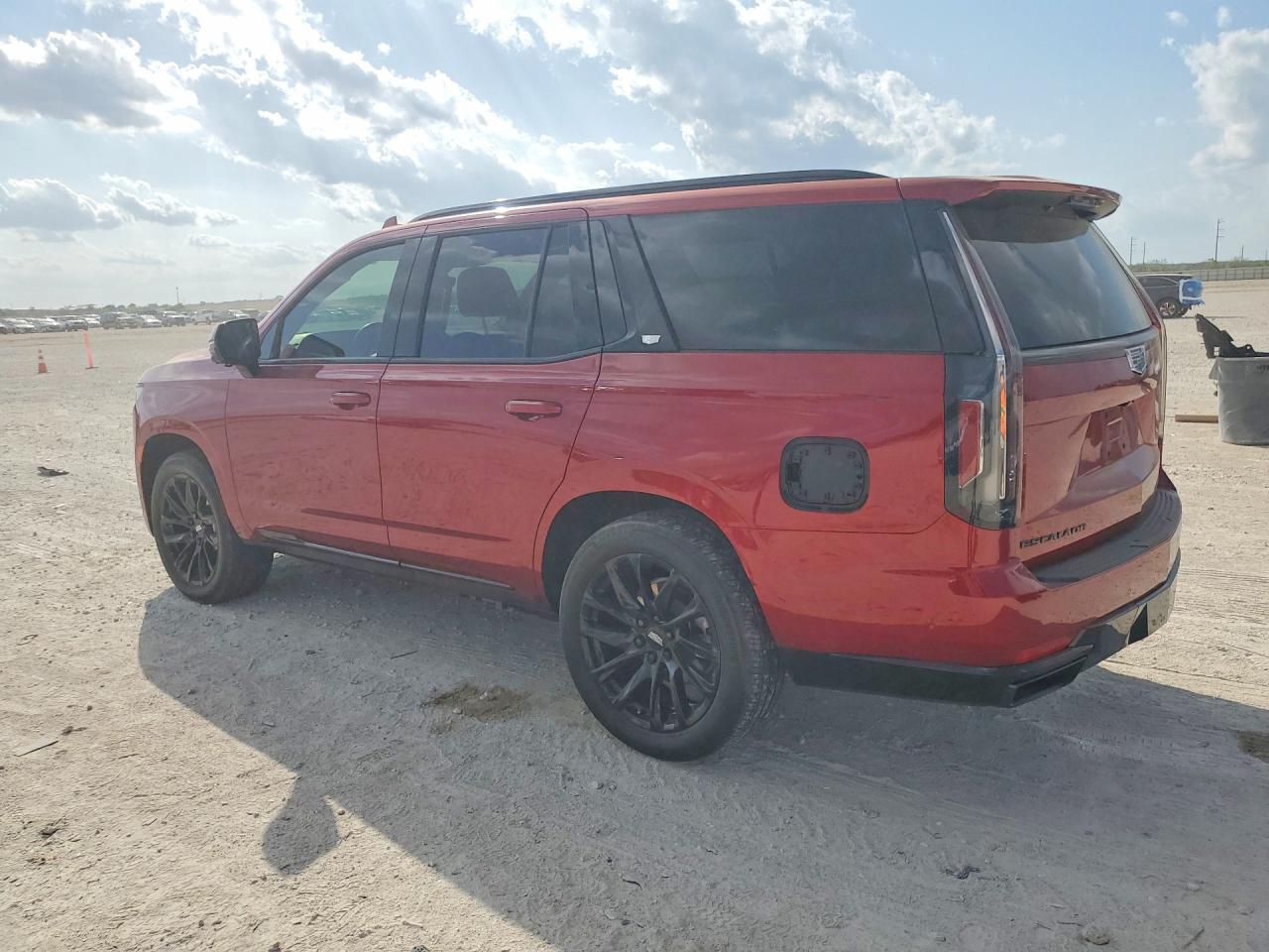 2024 Cadillac Escalade Sport Platinum - Image 2