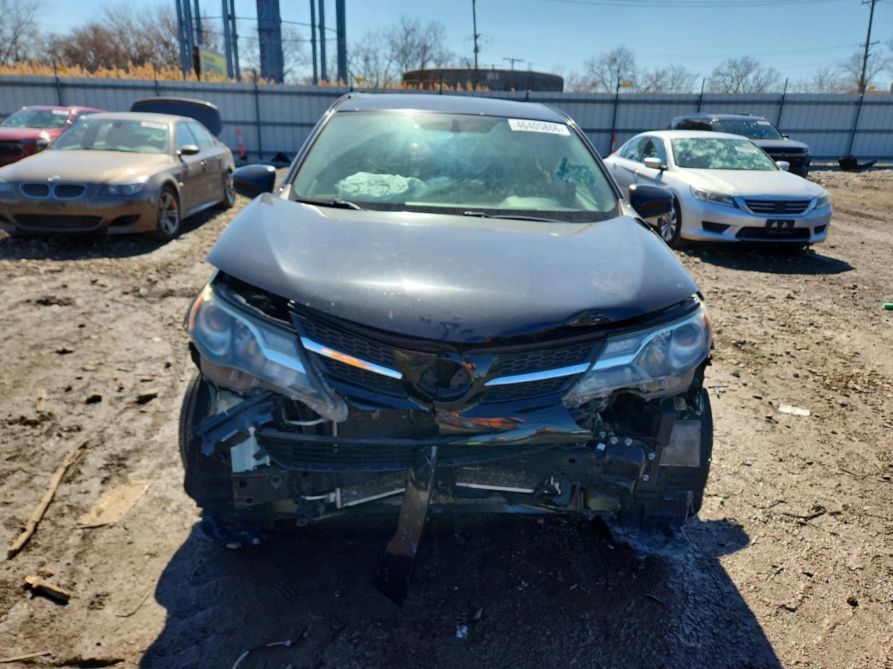 2015 Toyota Rav4 Le - Image 5