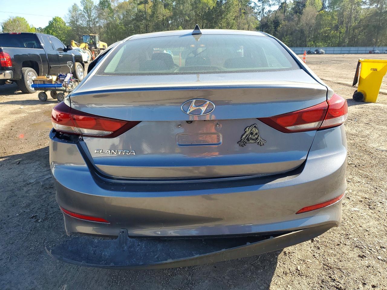 2018 Hyundai Elantra Value Edition - Фото 6