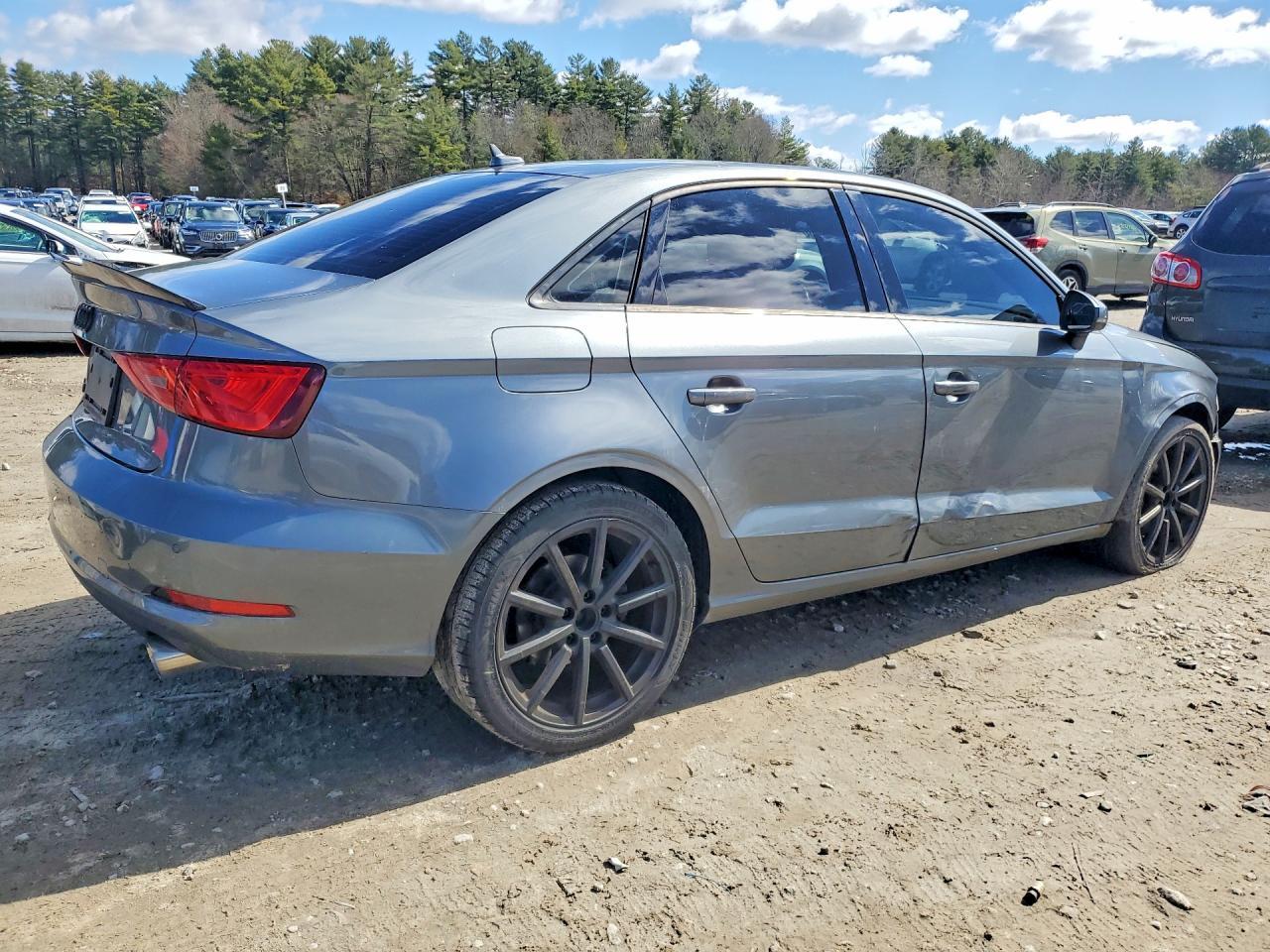 2015 Audi A3 Premium - Image 3