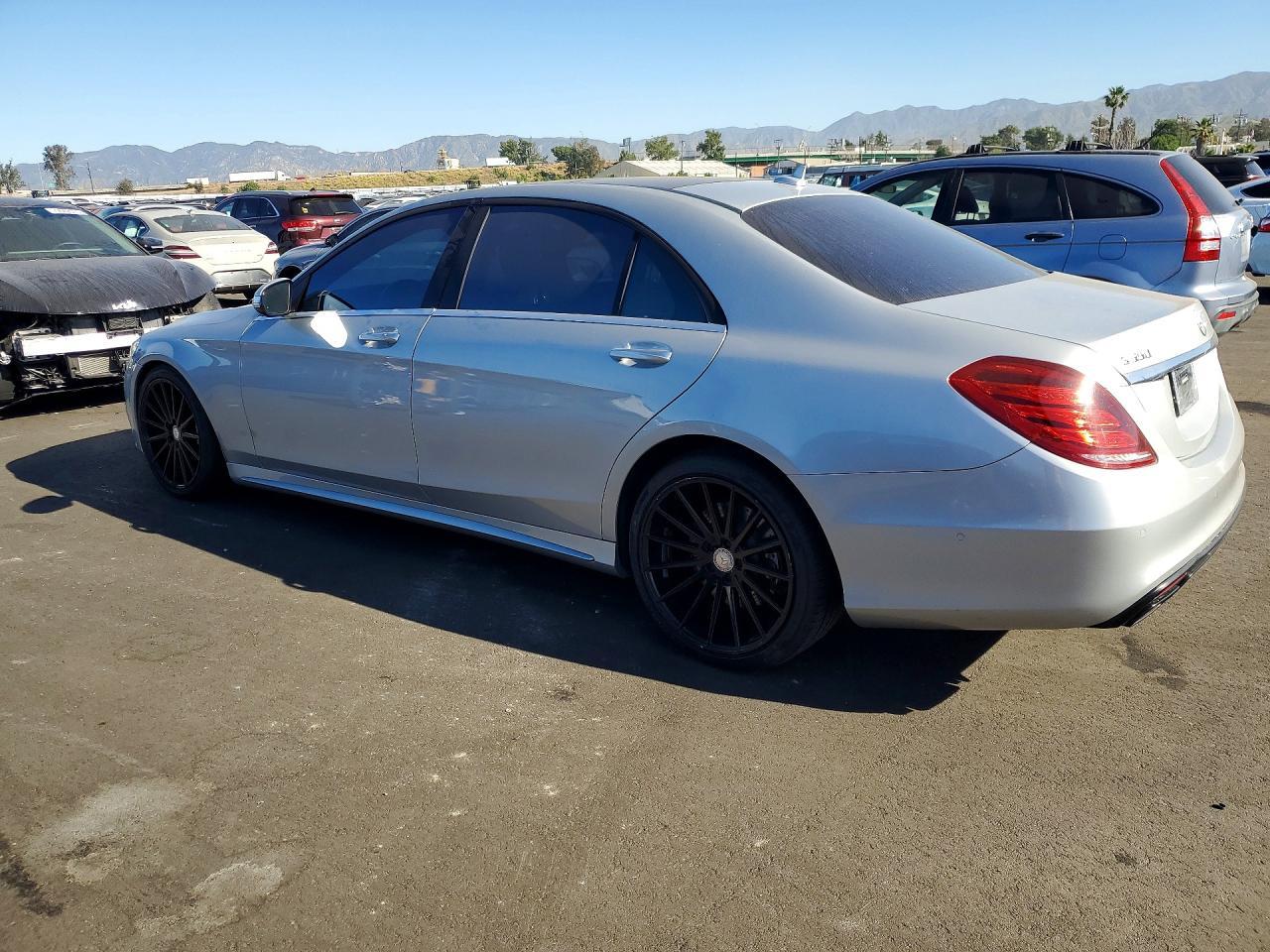 2015 Mercedes-Benz S 550 - Фото 2