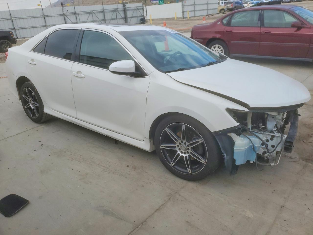 2012 Toyota Camry Se Sport Limited Edition - Image 4