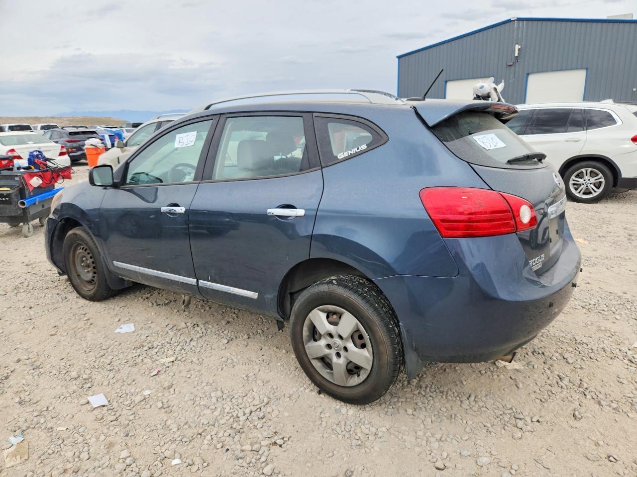 2014 Nissan Rogue Select S - Фото 2