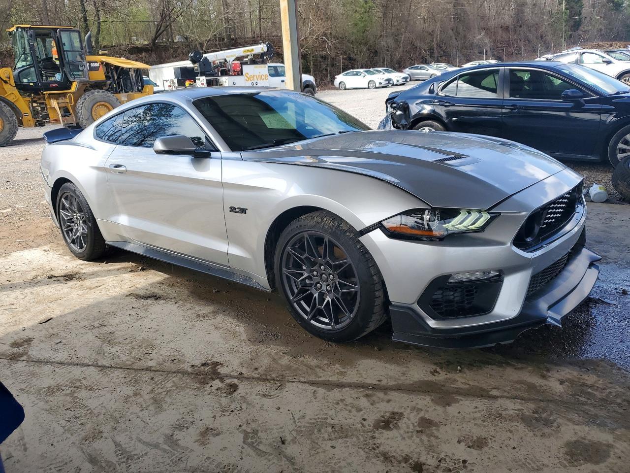 2019 Ford Mustang - Фото 4