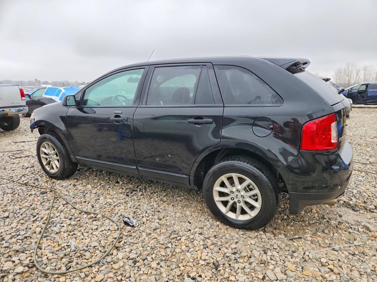 2013 Ford Edge Se - Image 2