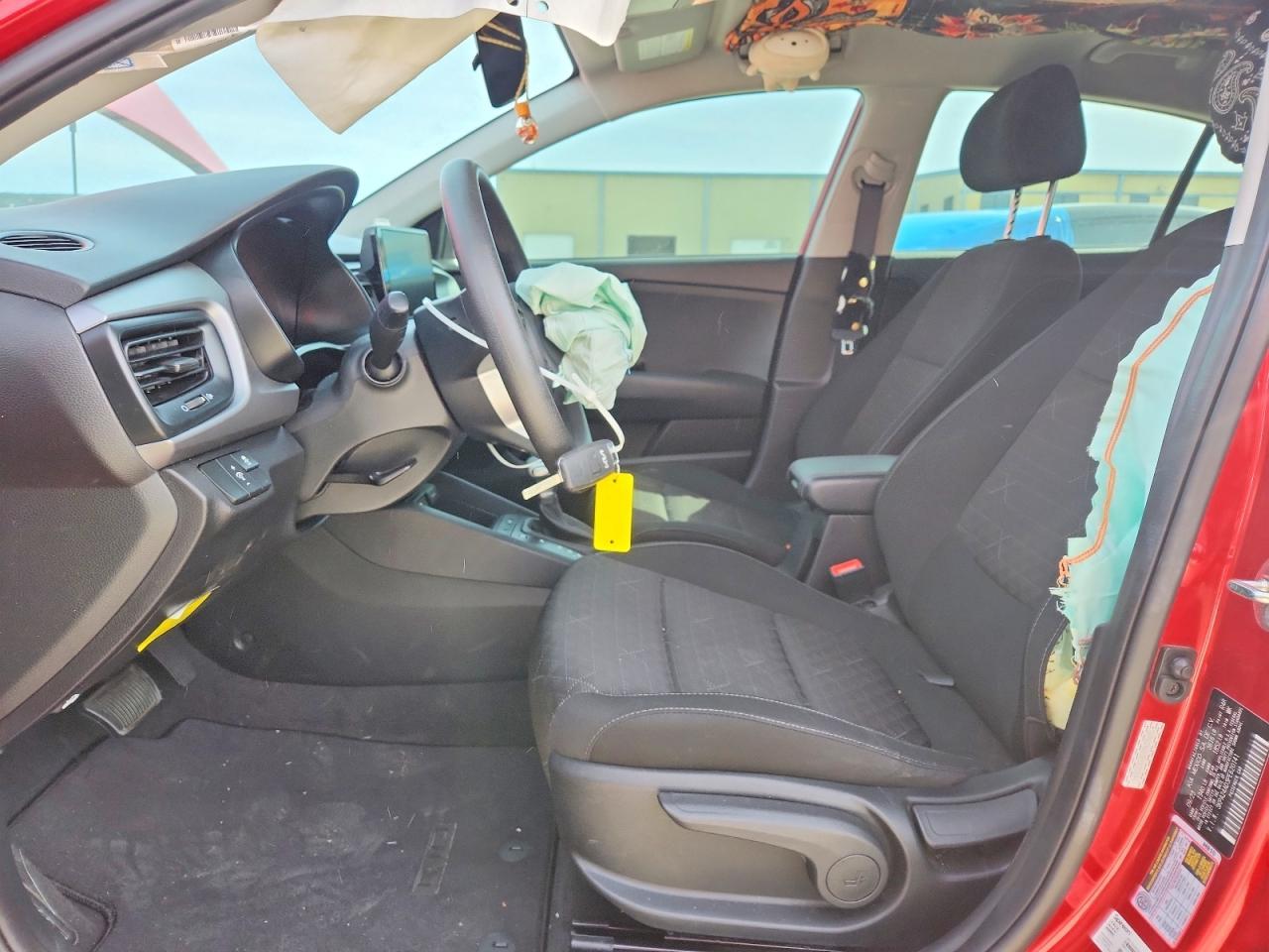 2023 Kia Rio S - Фото 7