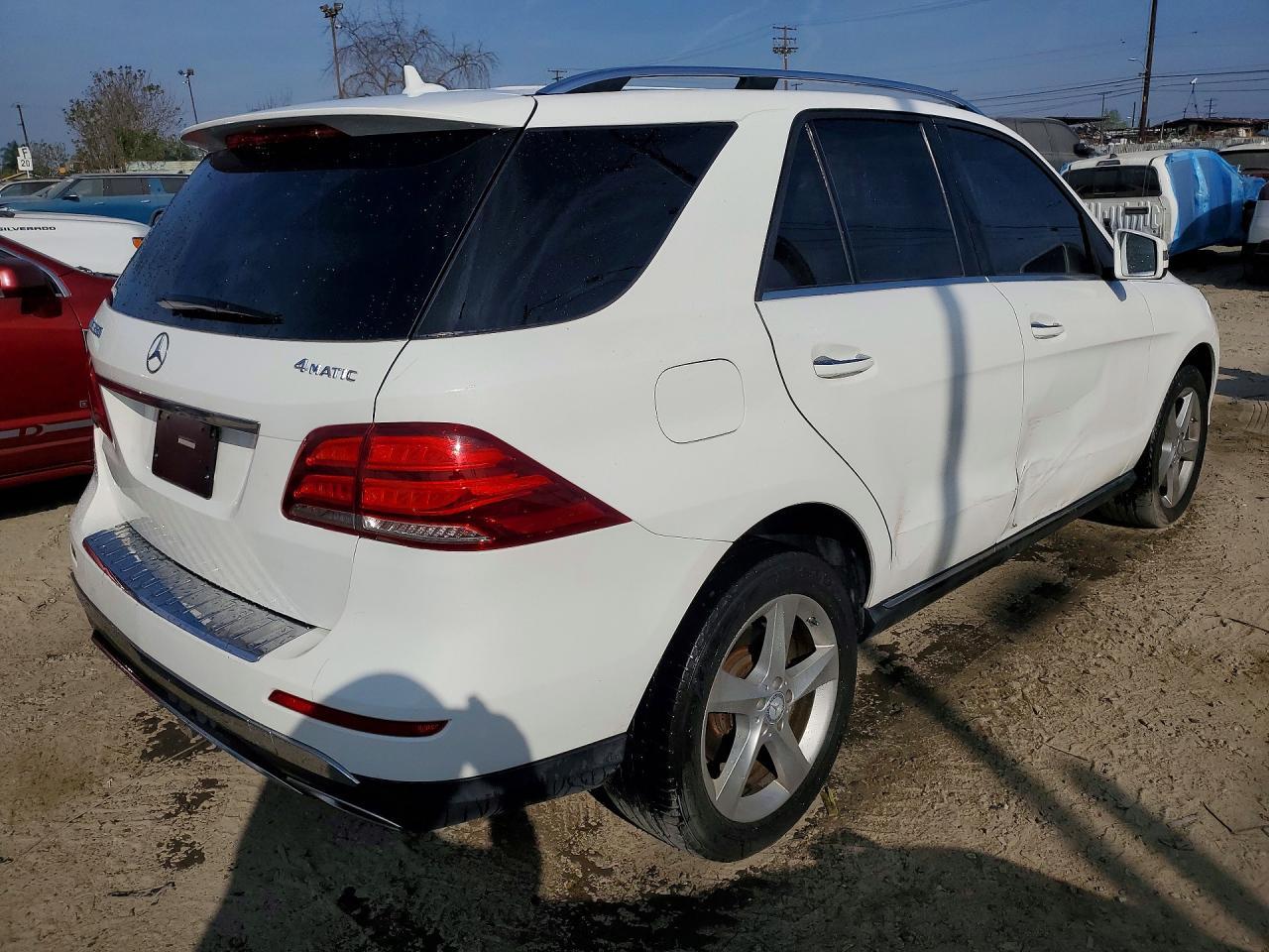 2016 Mercedes-Benz Gle 350 4Matic - Фото 3