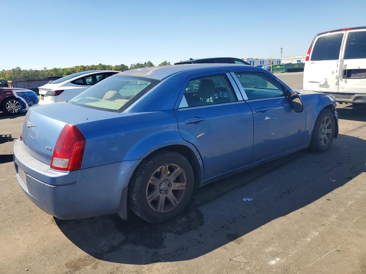 2007 Chrysler 300 - Фото 3