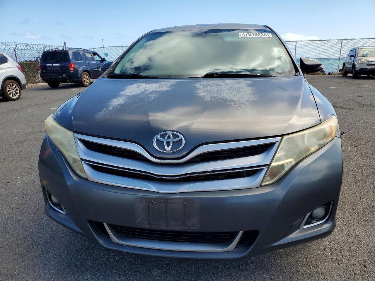 2013 Toyota Venza Le - Фото 5