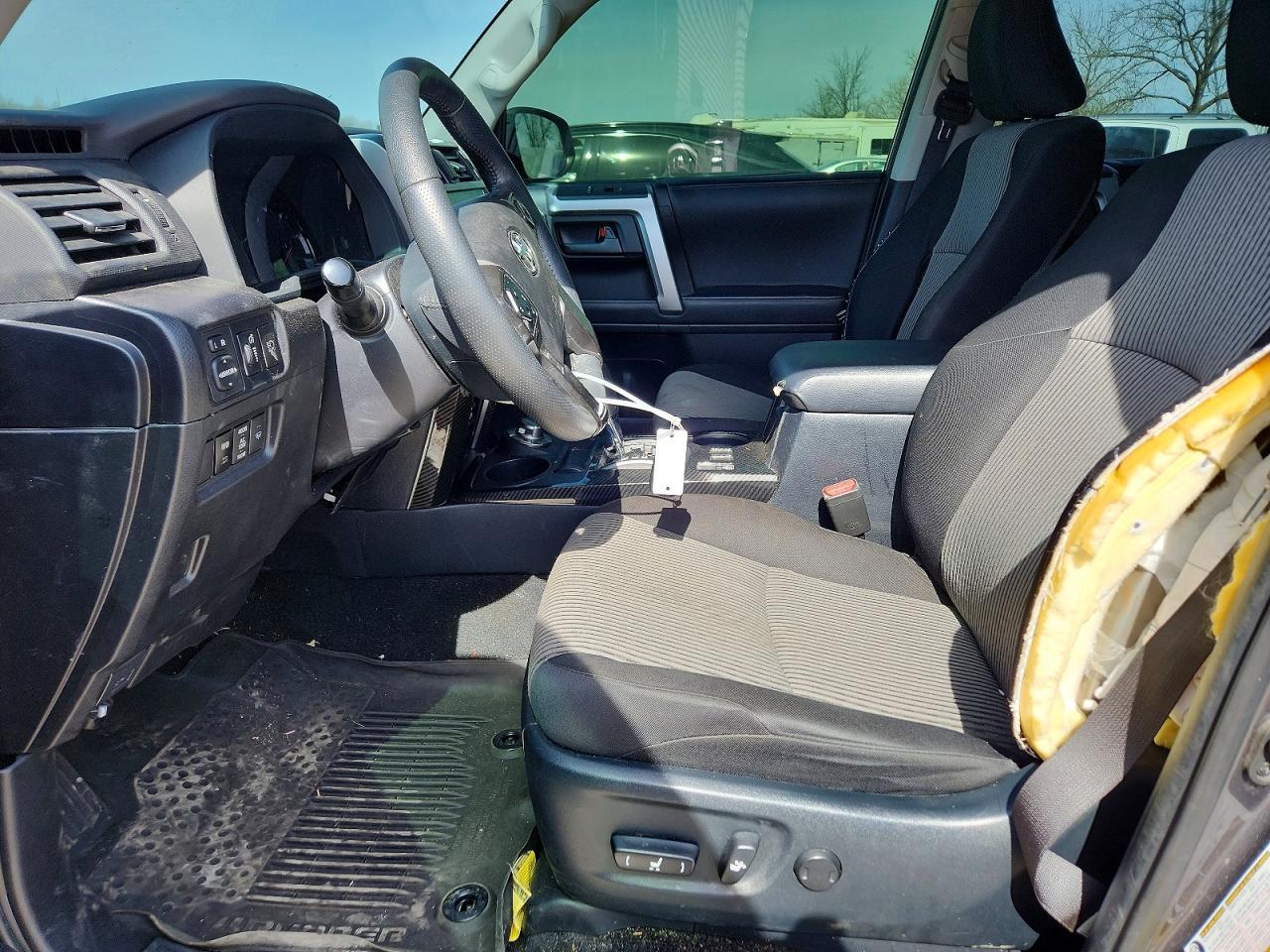 2023 Toyota 4Runner Sr5 - Image 7