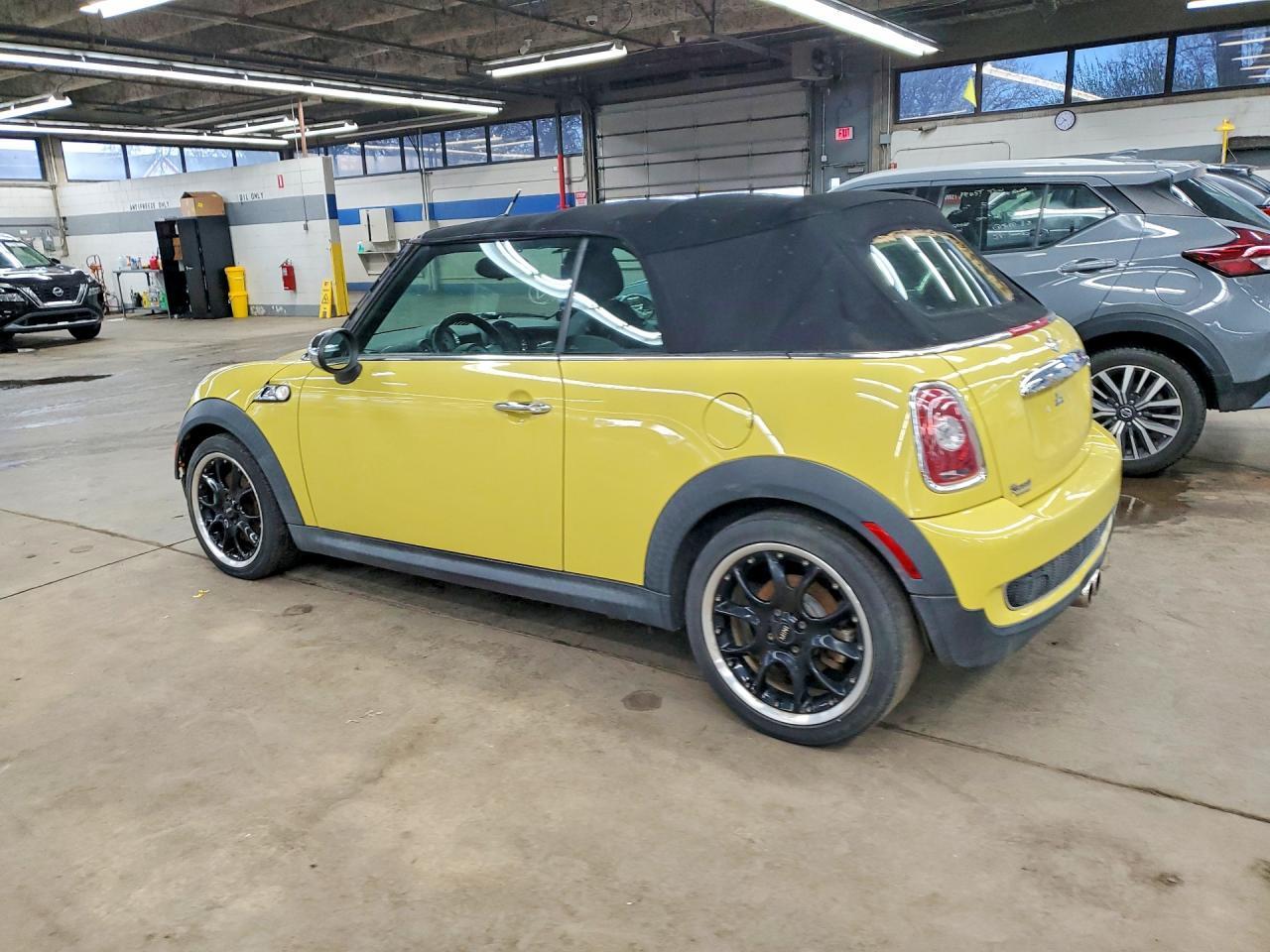 2010 Mini Cooper S - Фото 2
